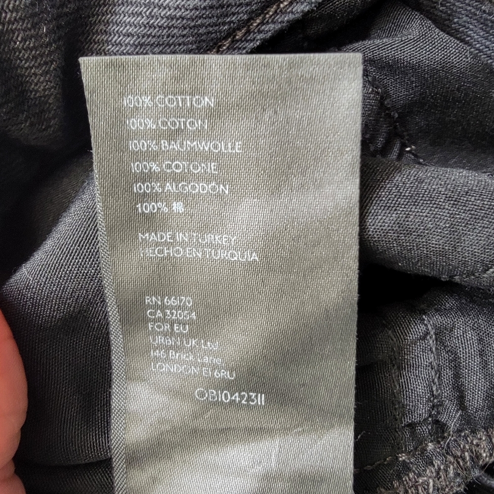 We The Free Maggie Mid Rise Straight Washed Black Distressed Jean Women's 26 - Picture 10 of 16